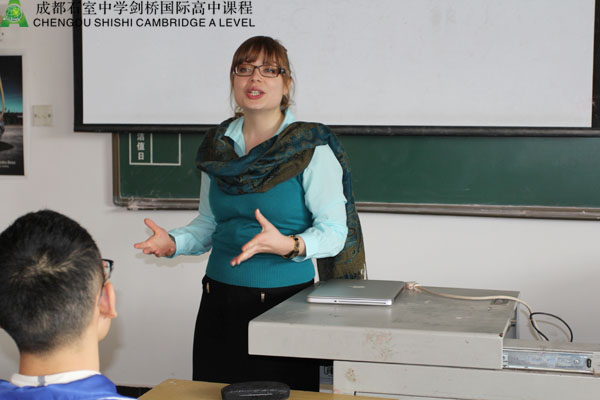 曼彻斯特大学招生官介绍学校情况