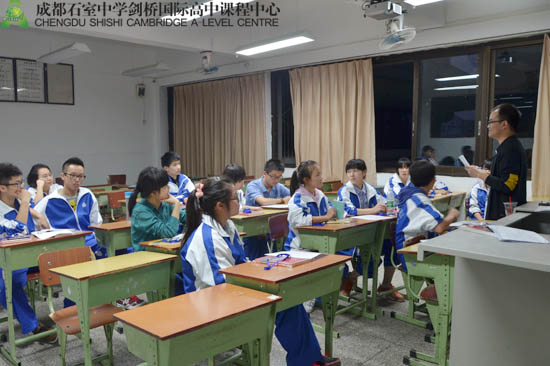 肖老师点评学生记者近期表现