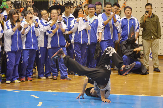 超炫的街舞表演