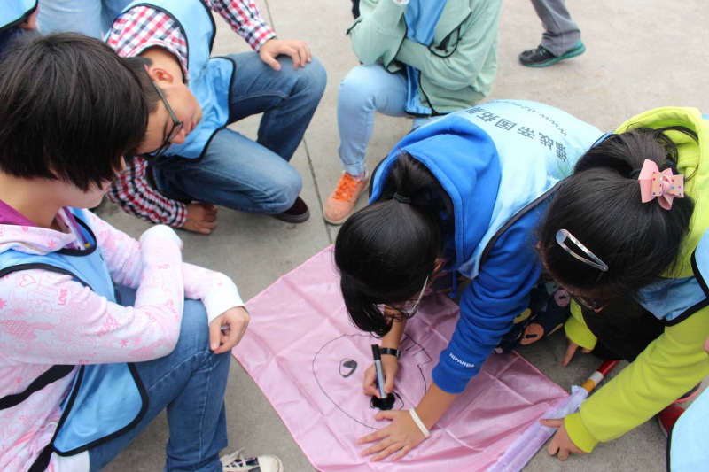 1_160430195131_1 1_160430195131_1