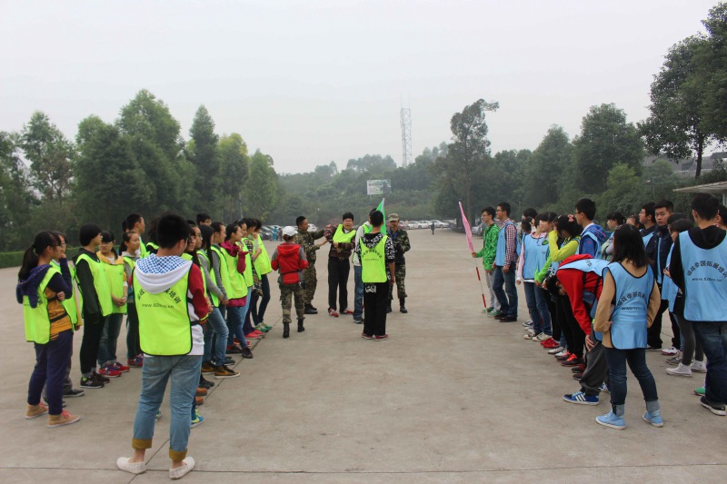 1_160430195156_1 1_160430195156_1