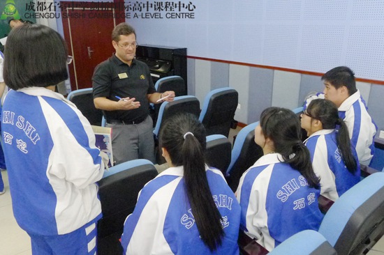 科罗拉多招生官回答剑桥同学提问