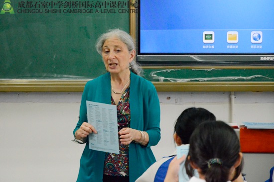 招生官Leslie阐释录取标准