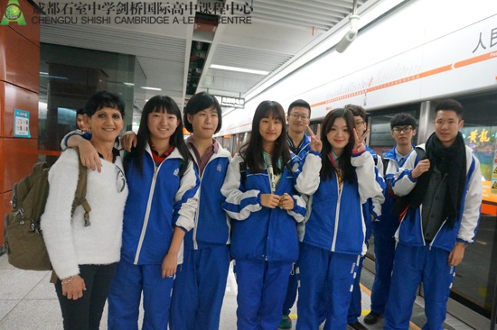 本次商业调研活动合影 