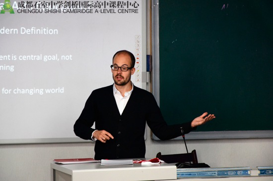 Shawn介绍巴德学院的优势 