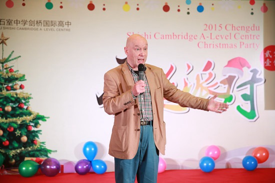 学术校长Mr. Derham致辞