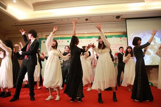 众志成城，用心一舞