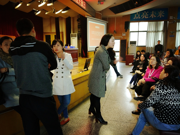 剑桥课程中心负责人王小林老师回答家长问题 